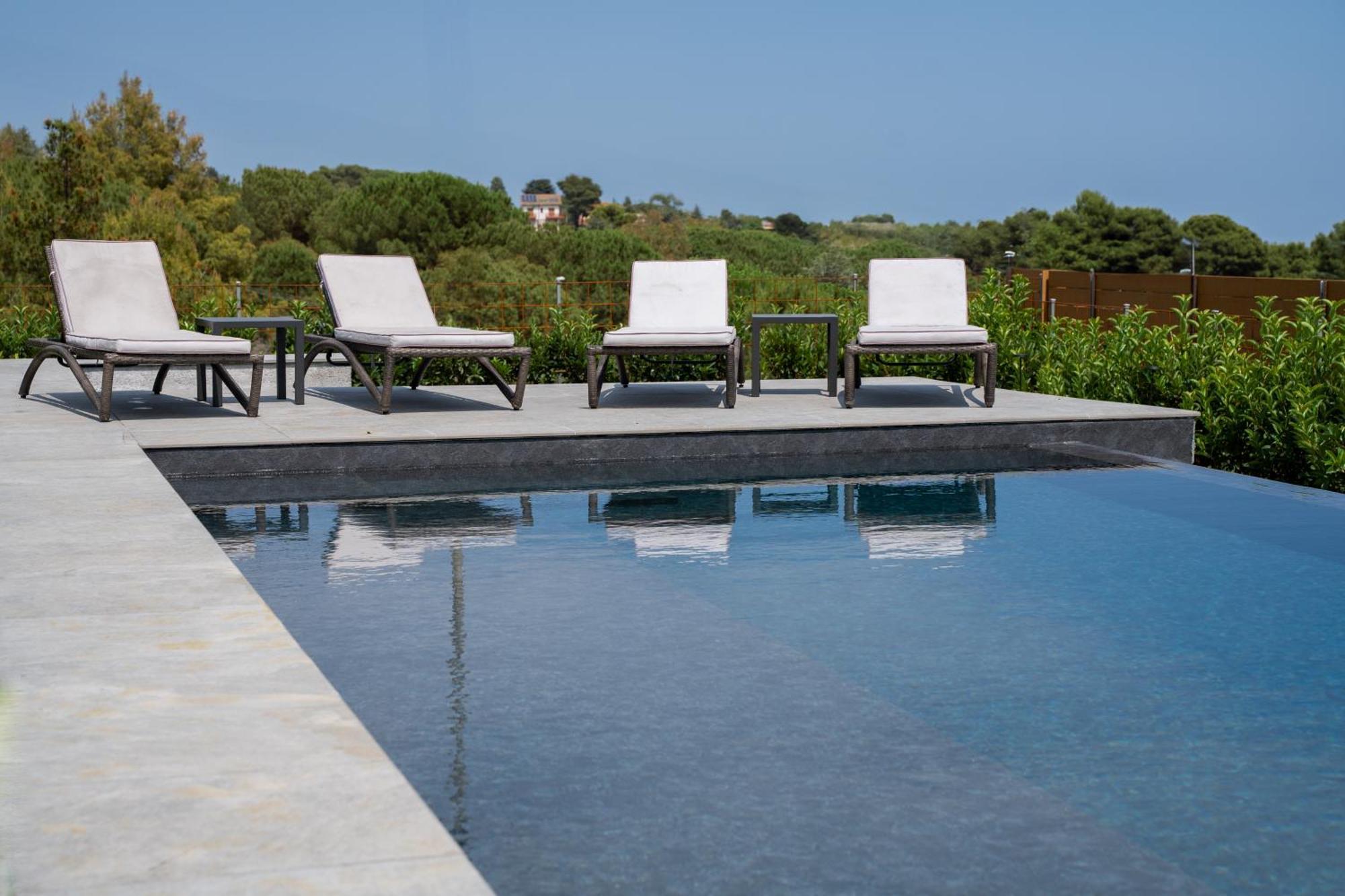 Mon Luxury Rooms Spa Nicolosi Exterior photo