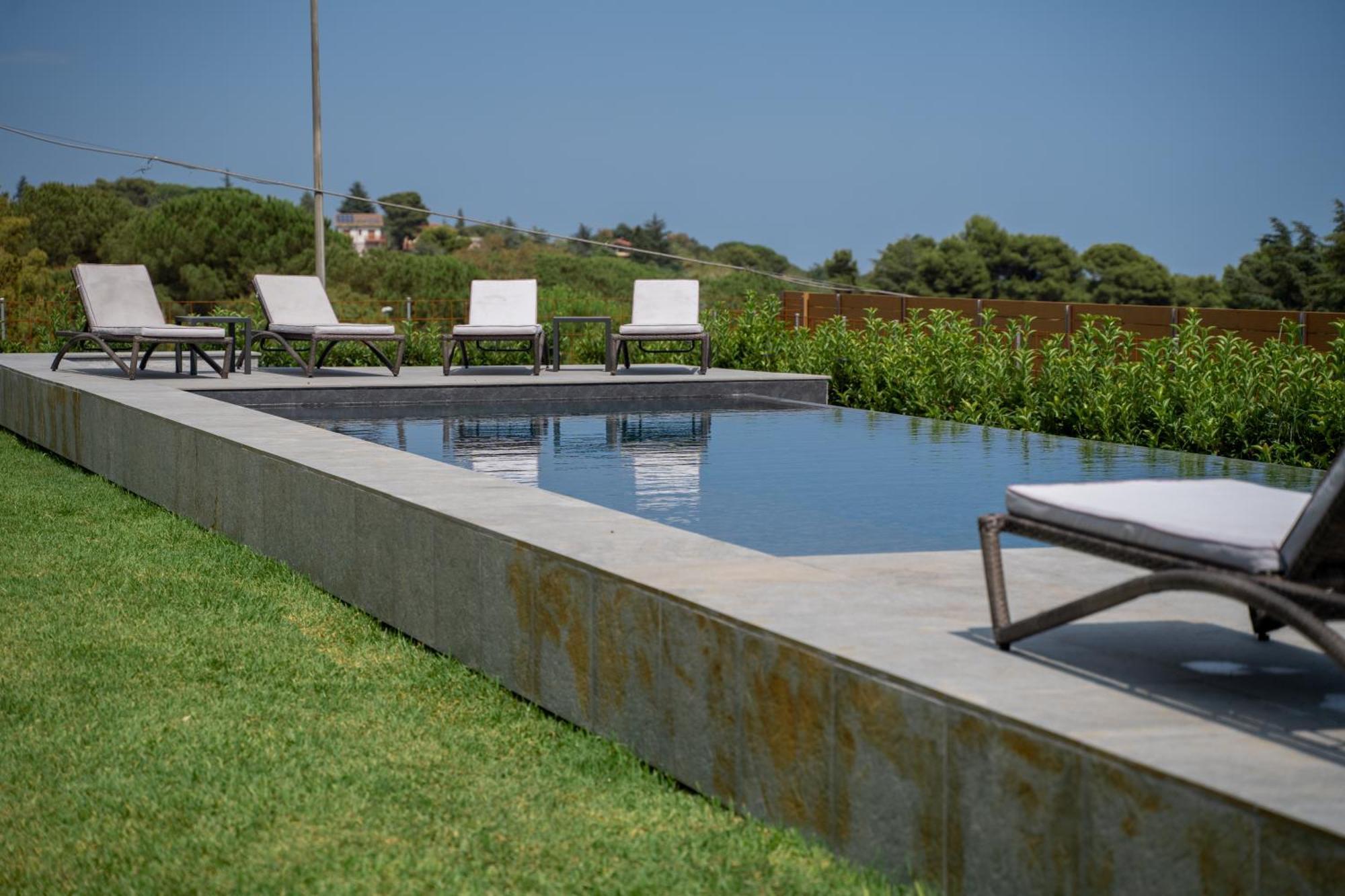Mon Luxury Rooms Spa Nicolosi Exterior photo